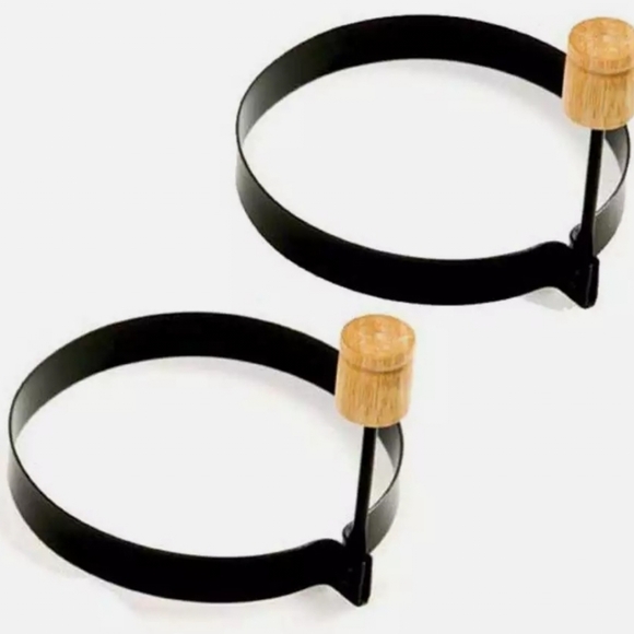 Norpro Nonstick Round Pancake Egg Rings, Set of 2 (981) Pack 1 - Picture 1 of 4